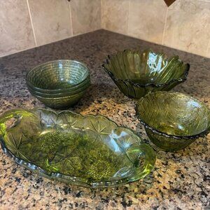 Set of 6 Vintage Green Bowls
